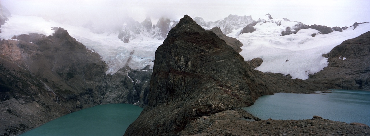 Argentina, Patagonia, Santa Cruz, El Chalten, Parque Nacionales Los Glaciares North, Cerro Fitz Roy