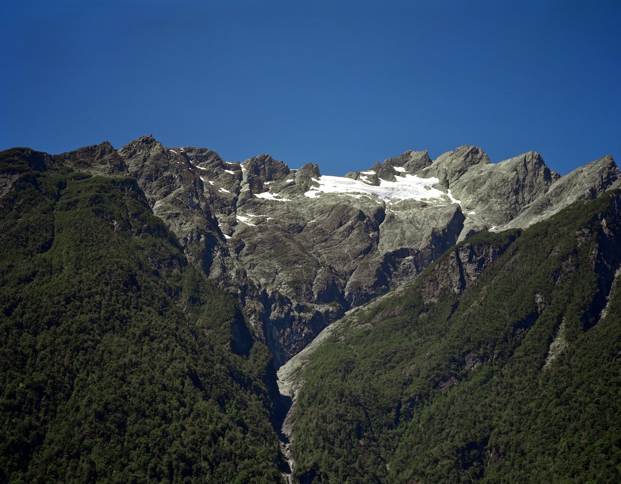 Chile, Northern Patagonia, Hornopiren - Caleta Gonzalo